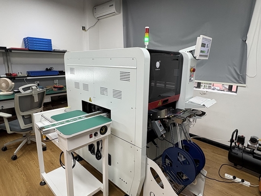 Máquina Pick and Place Charmhigh TC06 com 6 cabeças, solução SMT compacta e de alta precisão