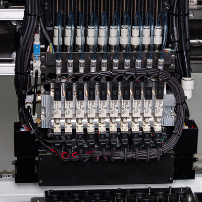 Máquina automática de 10 cabeças SMT SMD pick and place 01005 PCBA