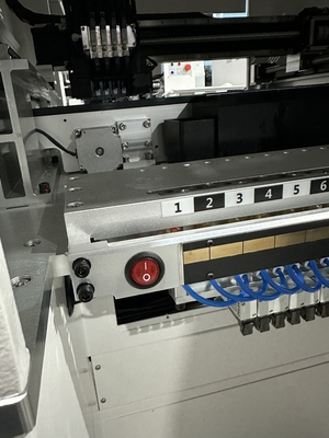 CHM551 Charmhigh PCB Pick & Place Machine para 0201 / QFN / BGA