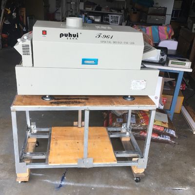 O forno Desktop do Reflow T961 com o temp 6 do transporte 730*230mm divide a máquina 3.5KW de solda