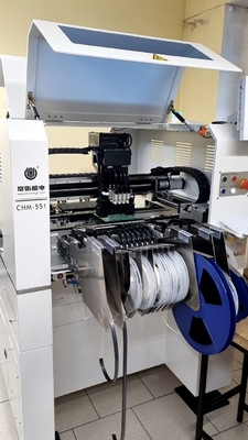 CHM-551 Completamente automático 4 cabeças SMT Pick and Place Machine 0201, Troca automática do bico