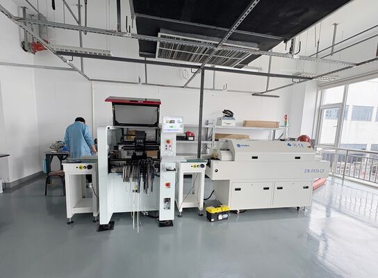 Estrutura de ferro fundido 4 cabeças CHM-551P SMD pick and place machine
