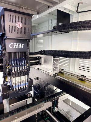 Máquina de seleção e colocação de PCB SMD universal totalmente automática com base CHM-551